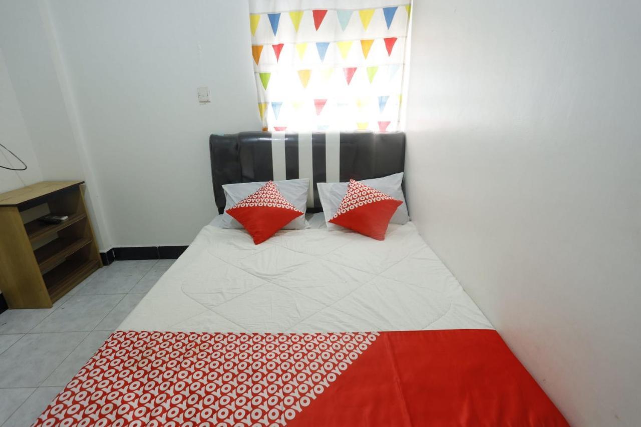 Oyo 92702 Minang Jaya Hotel Nagoya Eksteriør billede